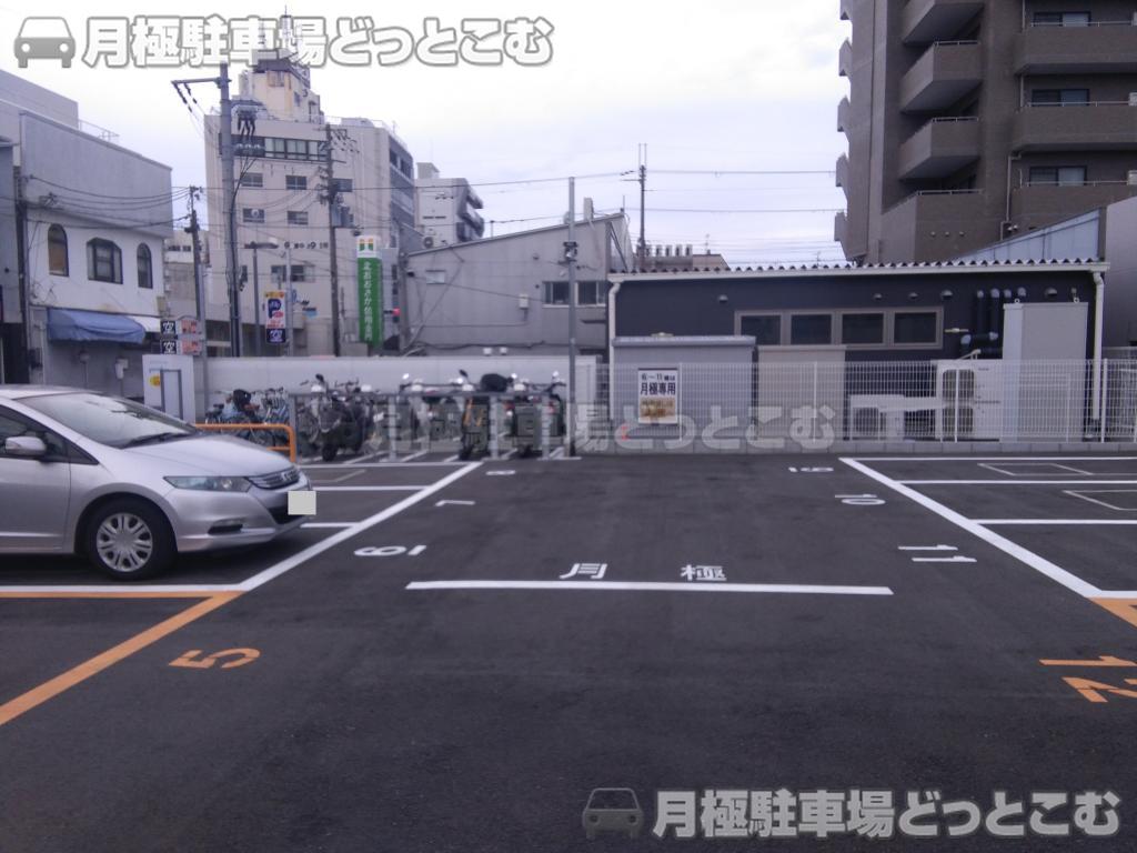 豊中市庄内東町4丁目2-19の月極駐車場2