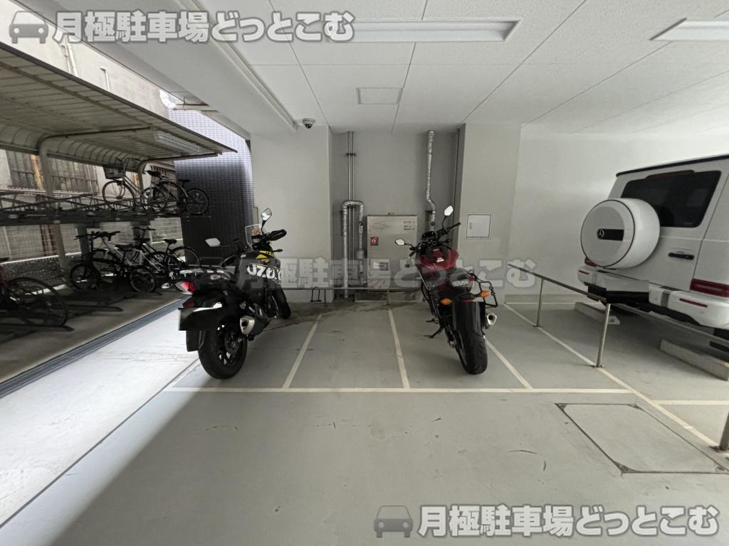 大阪市北区大淀南1丁目10番5号の月極駐車場7