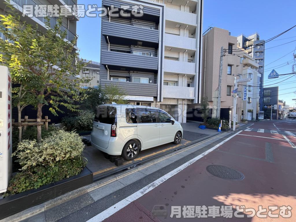 調布市東つつじケ丘1丁目3-2の月極駐車場10