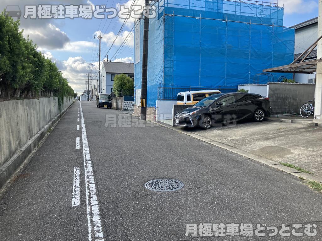 豊明市二村台1丁目29－4 の月極駐車場1