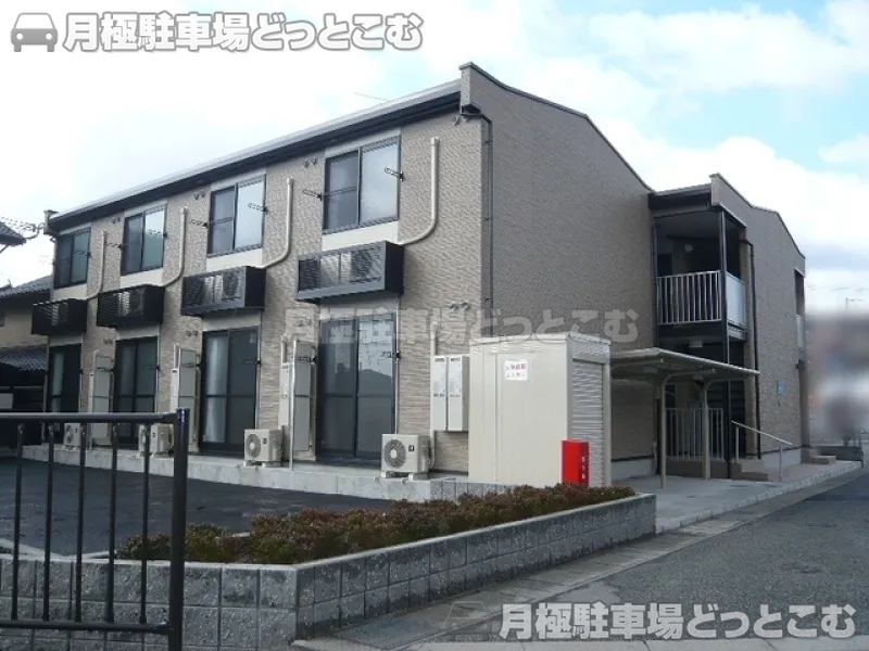 亀岡市千代川町今津1－5－5の月極駐車場1