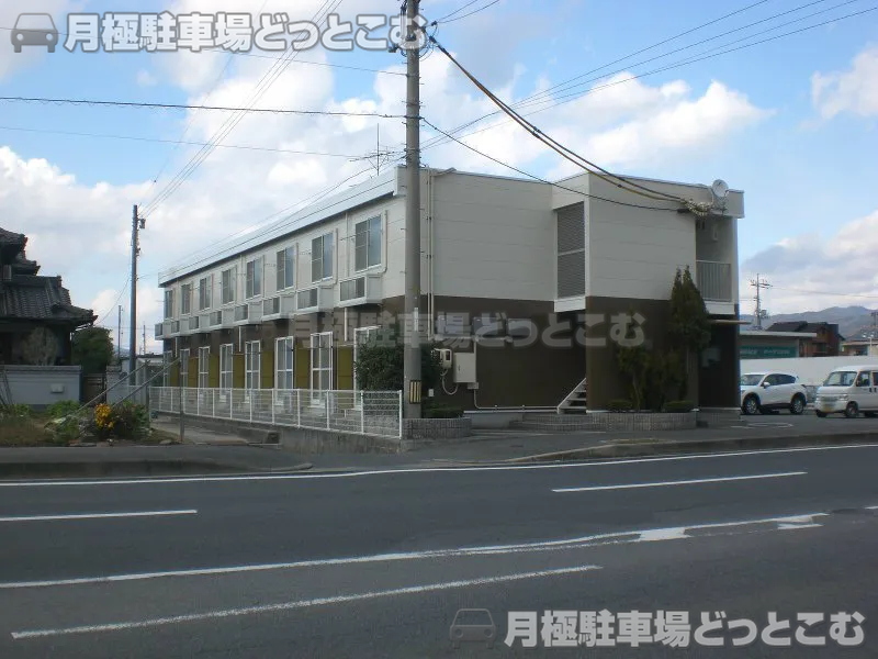 下松市潮音町2－1－13の月極駐車場1