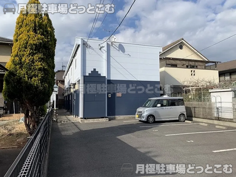 福山市引野町4－17－21の月極駐車場1