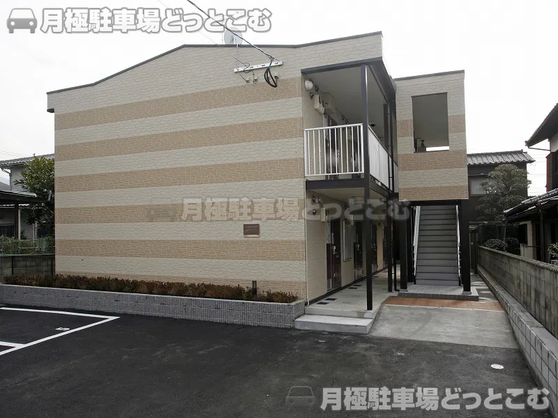 北九州市八幡西区引野2－10－29の月極駐車場1