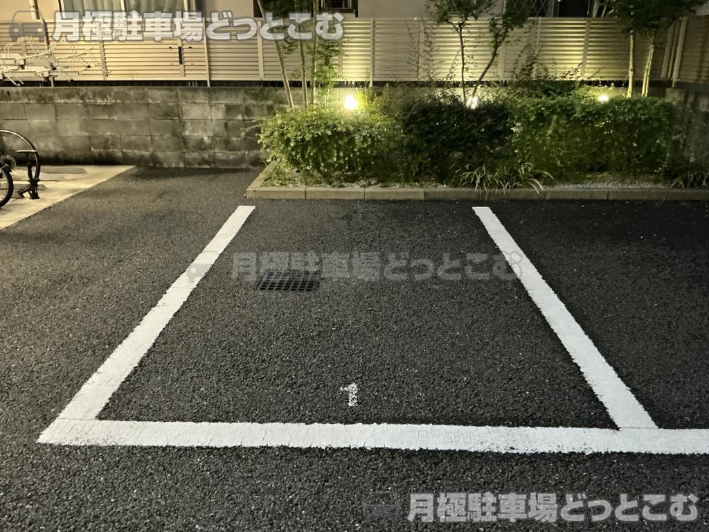 大田区大森本町1丁目10-11の月極駐車場2