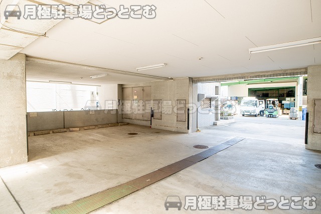 大阪市東成区深江北3丁目19番7の月極駐車場3