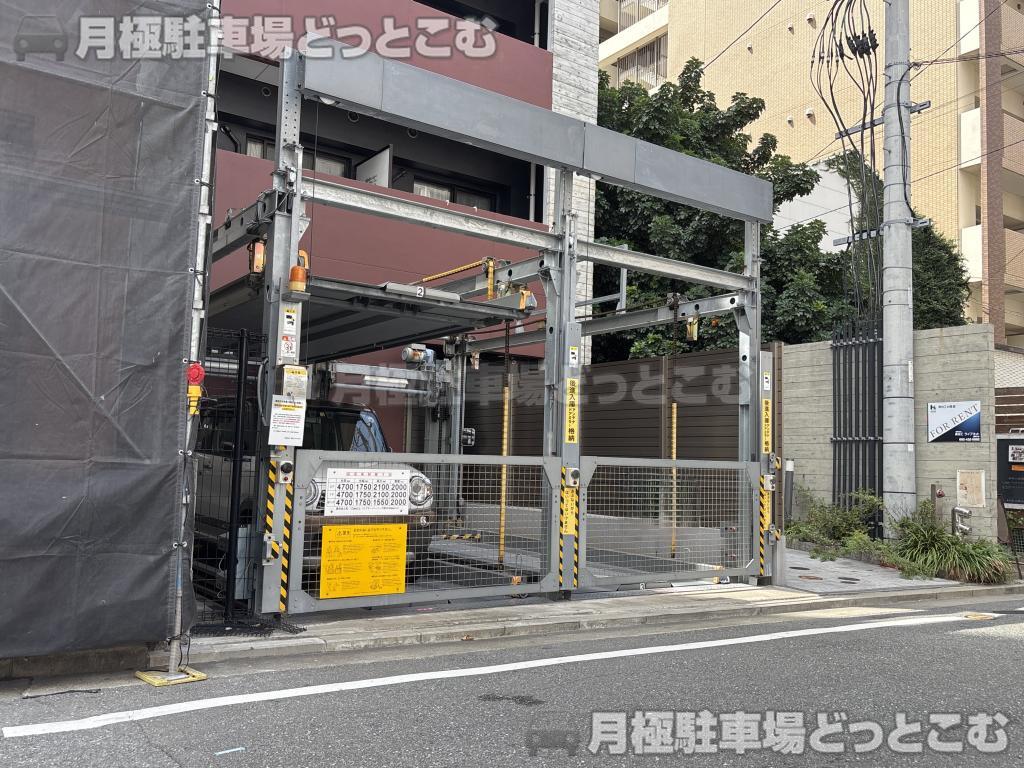 福岡市中央区清川2丁目の月極駐車場2