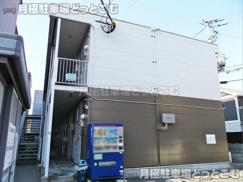 豊中市北条町1－32－17の月極駐車場1