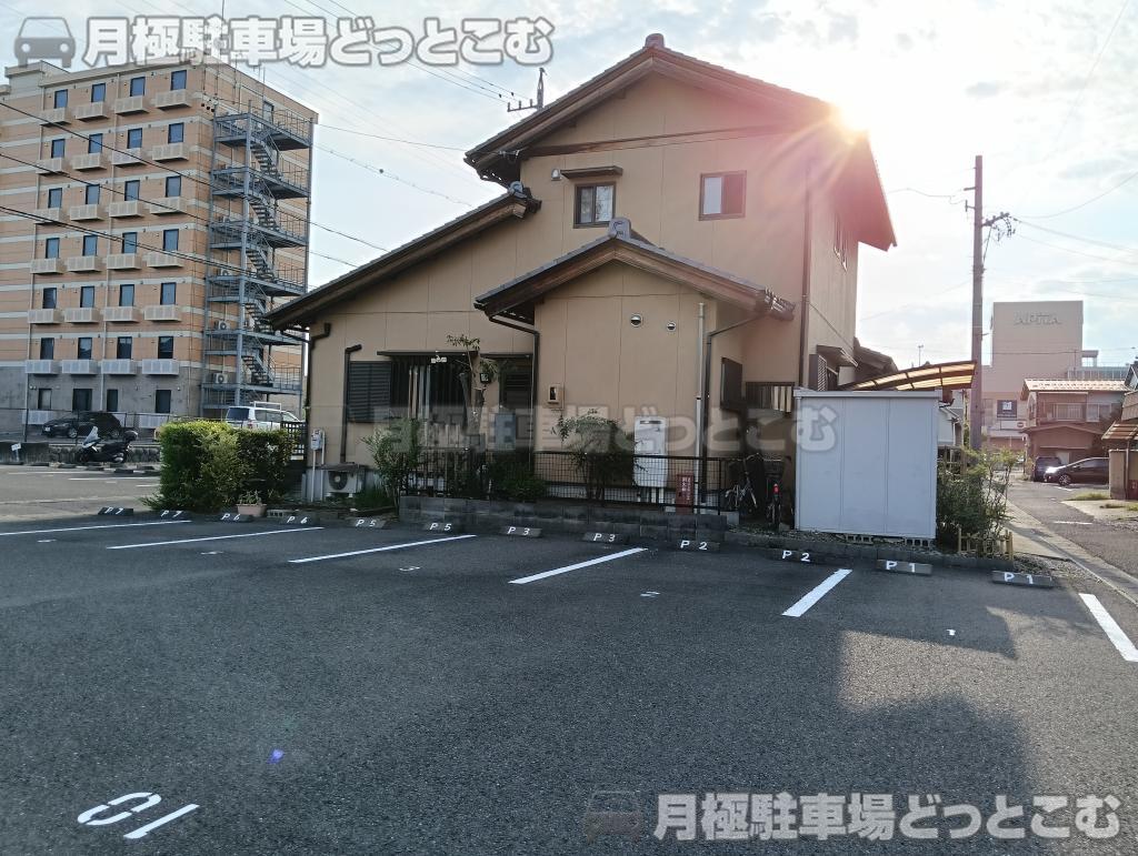 大垣市林町5丁目44の月極駐車場3