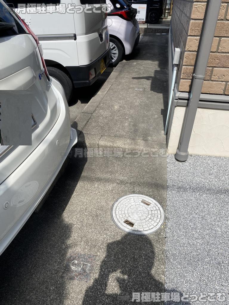 刈谷市新富町5丁目516の月極駐車場3