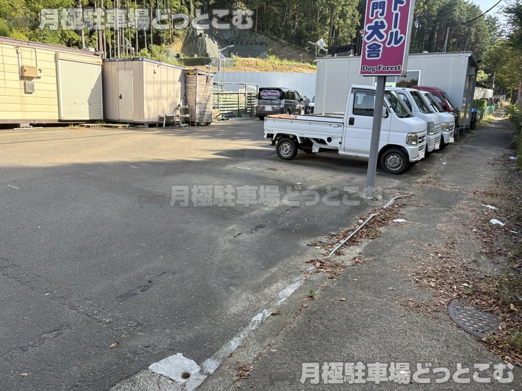 八王子市寺田町1380の月極駐車場3