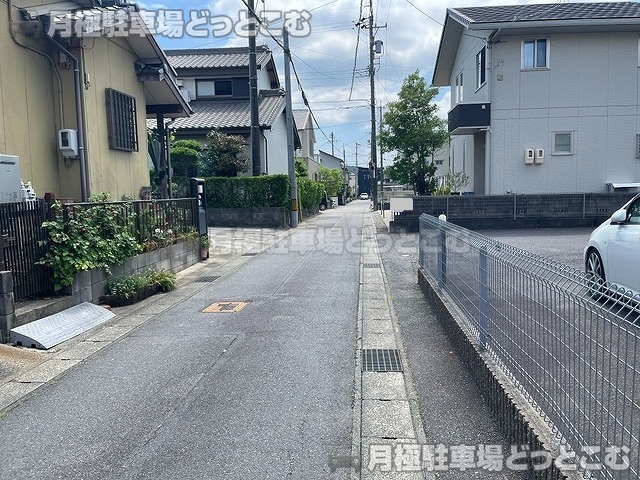 岡崎市福岡町字上流21の月極駐車場8
