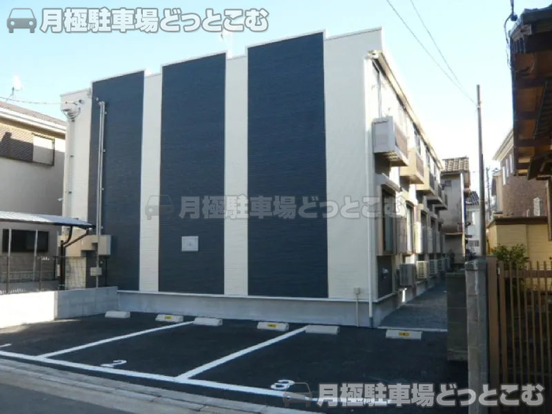 千葉市稲毛区緑町2－21－8の月極駐車場1
