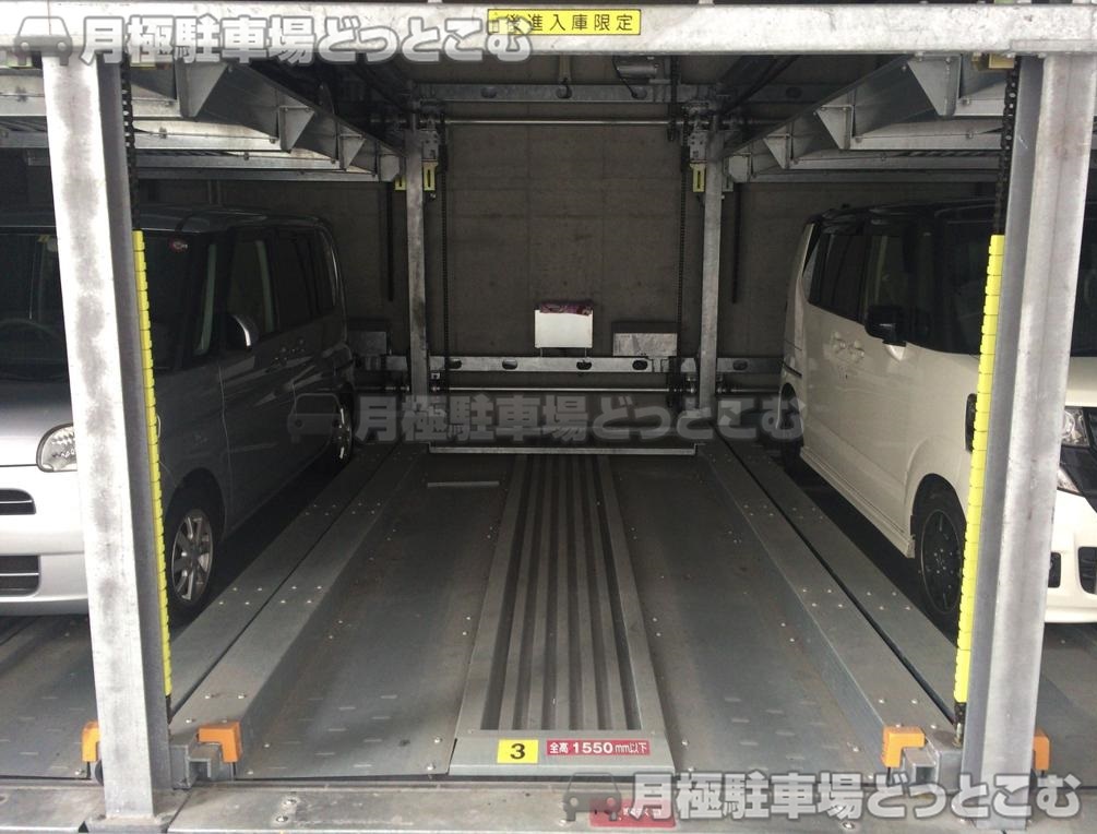 神戸市中央区加納町2-11-9の月極駐車場2