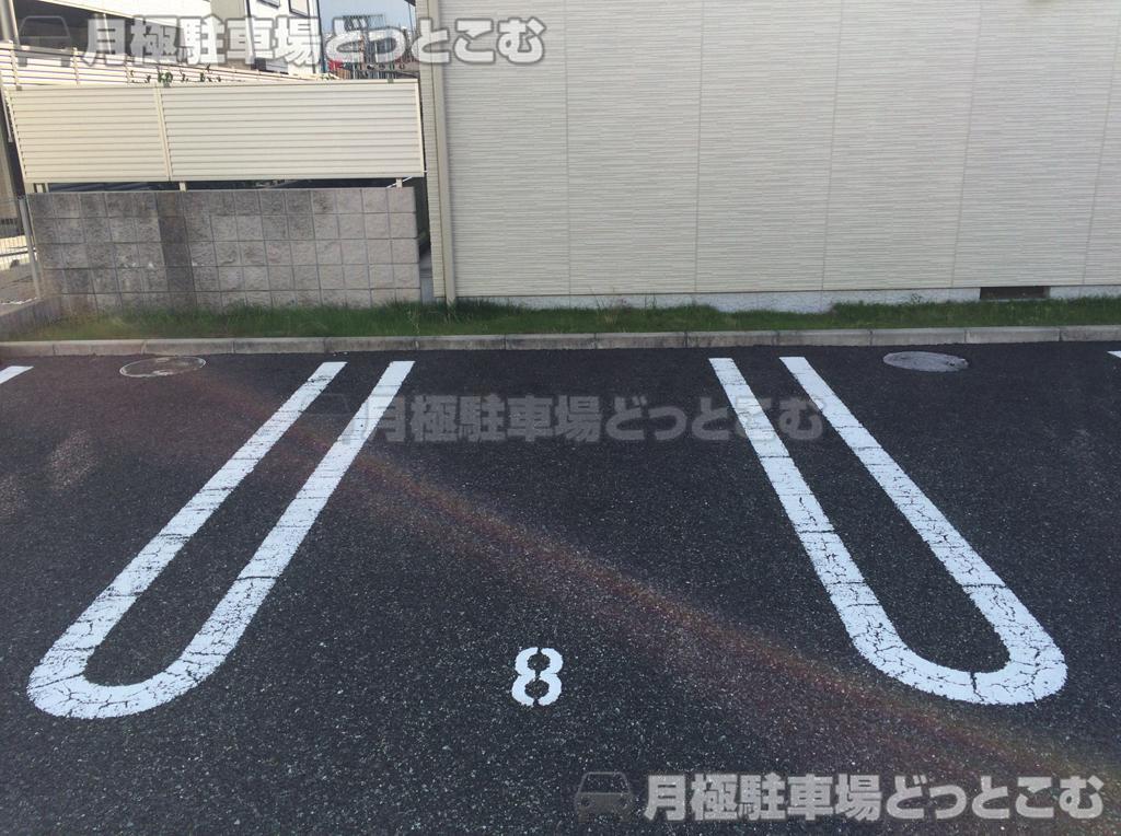 芦屋市打出町4-9の月極駐車場4