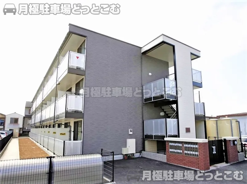 京都市山科区西野今屋敷町58－1の月極駐車場1