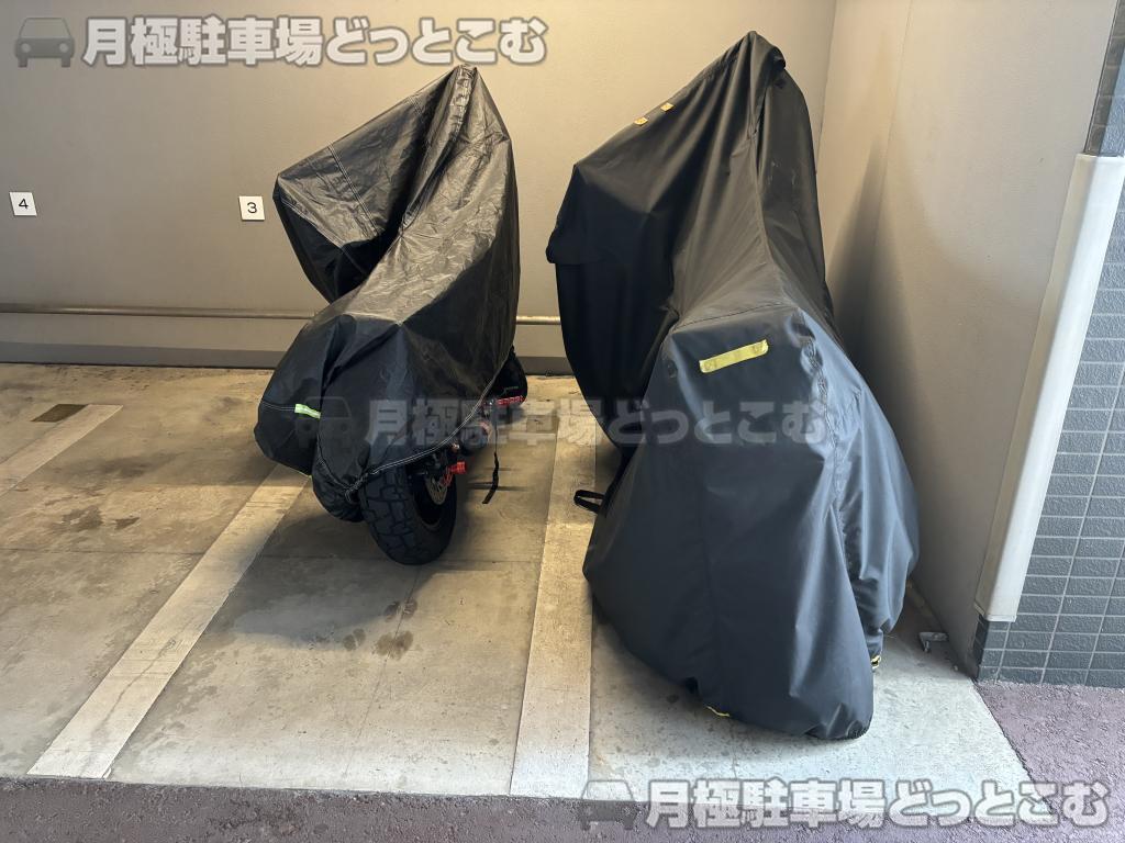 名古屋市中区千代田3丁目34-15の月極駐車場6