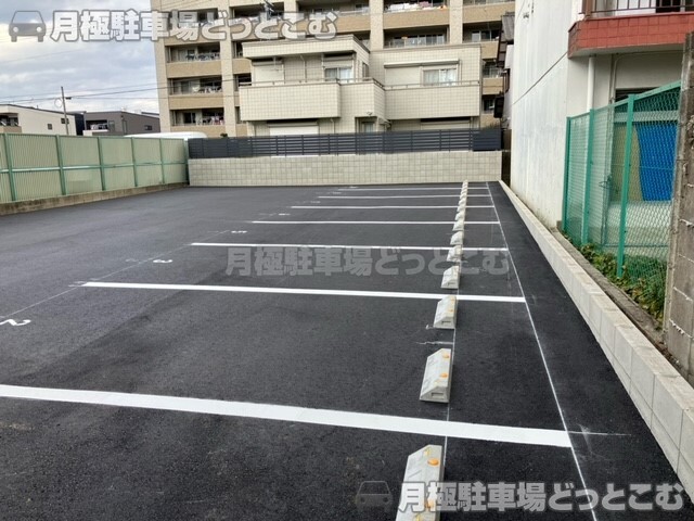 名古屋市北区平安2丁目2129,2130の月極駐車場3