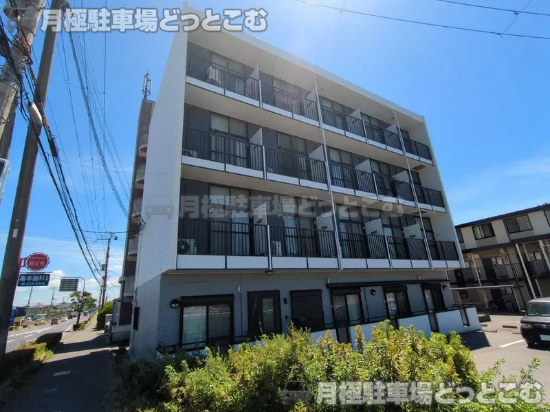 姫路市大津区真砂町98の月極駐車場1