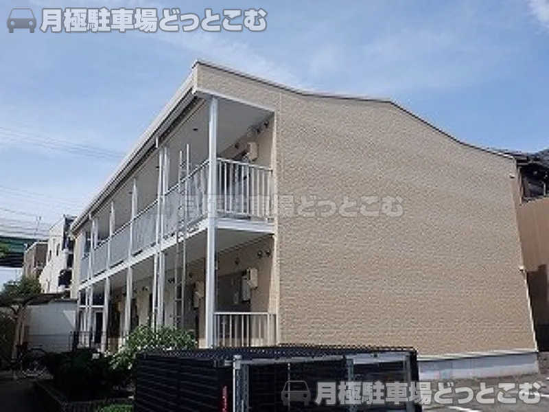 名古屋市中川区万場5－1806の月極駐車場1