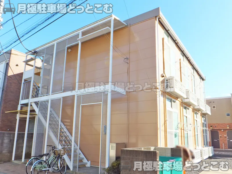 三鷹市深大寺3－4－22の月極駐車場1