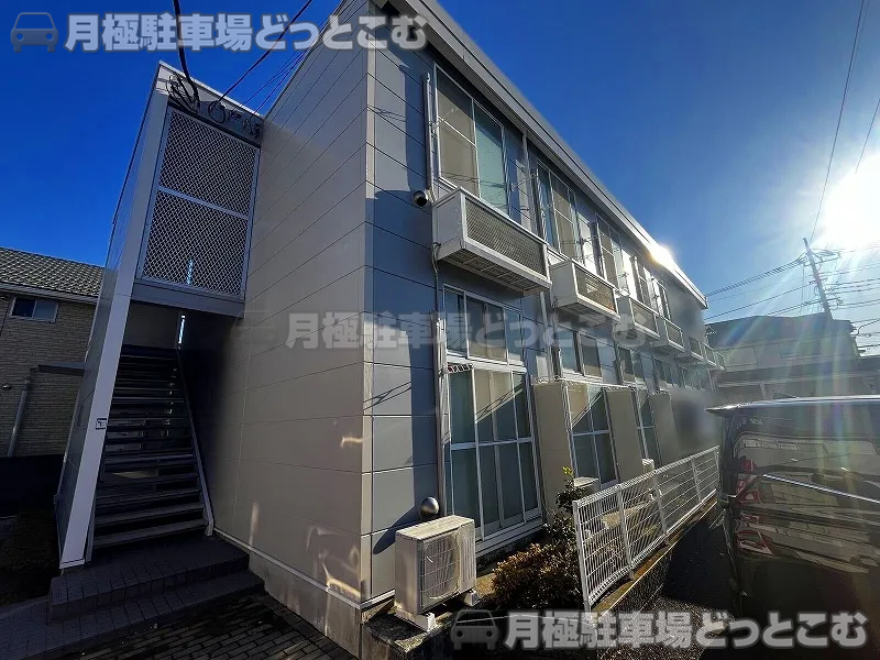 調布市深大寺東町1－18－1の月極駐車場1