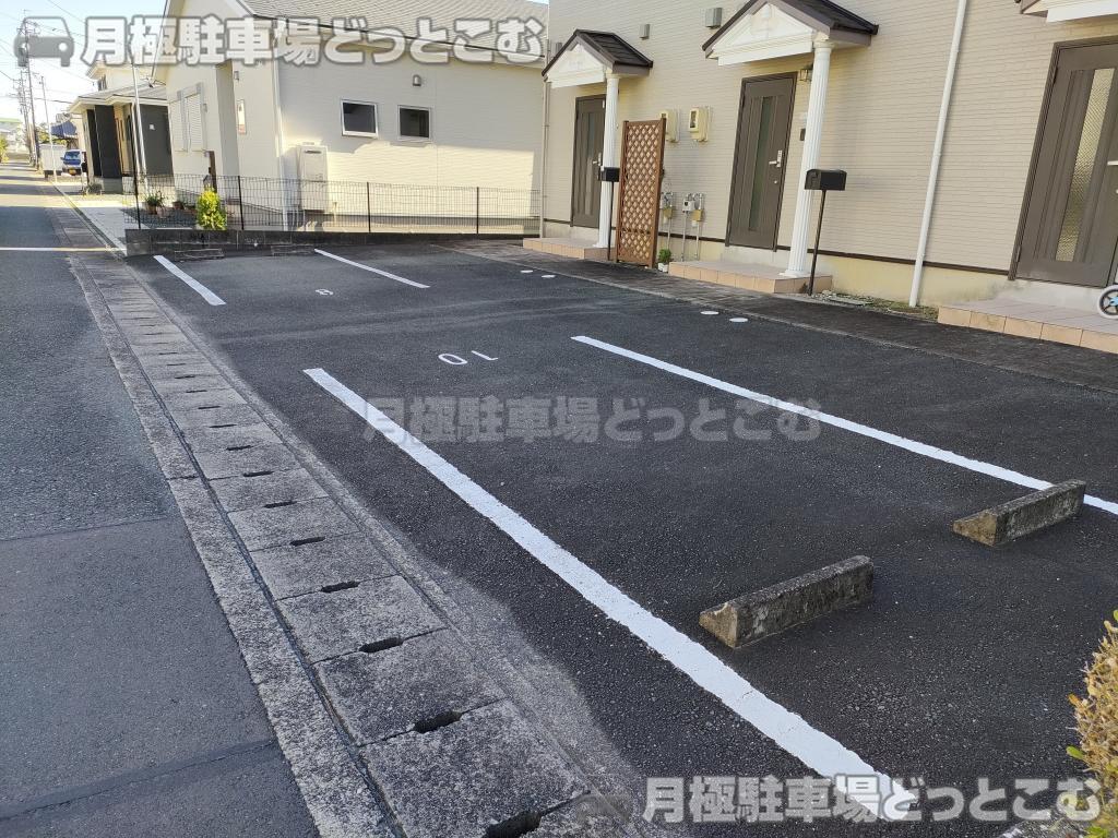 浜松市中央区舞阪町弁天島3644の月極駐車場6