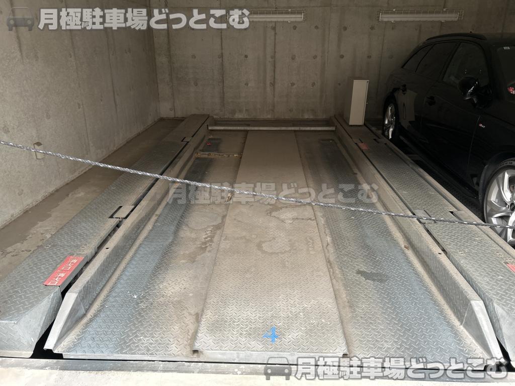 荒川区町屋4丁目17-2の月極駐車場6