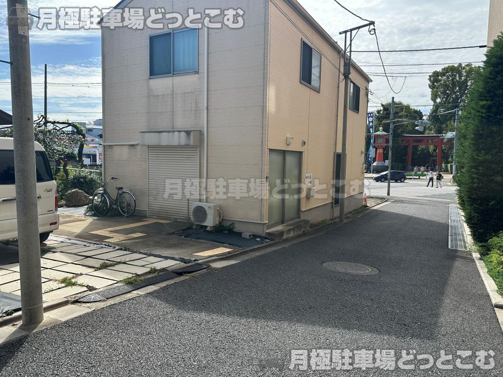 杉並区上井草4丁目4-3の月極駐車場4