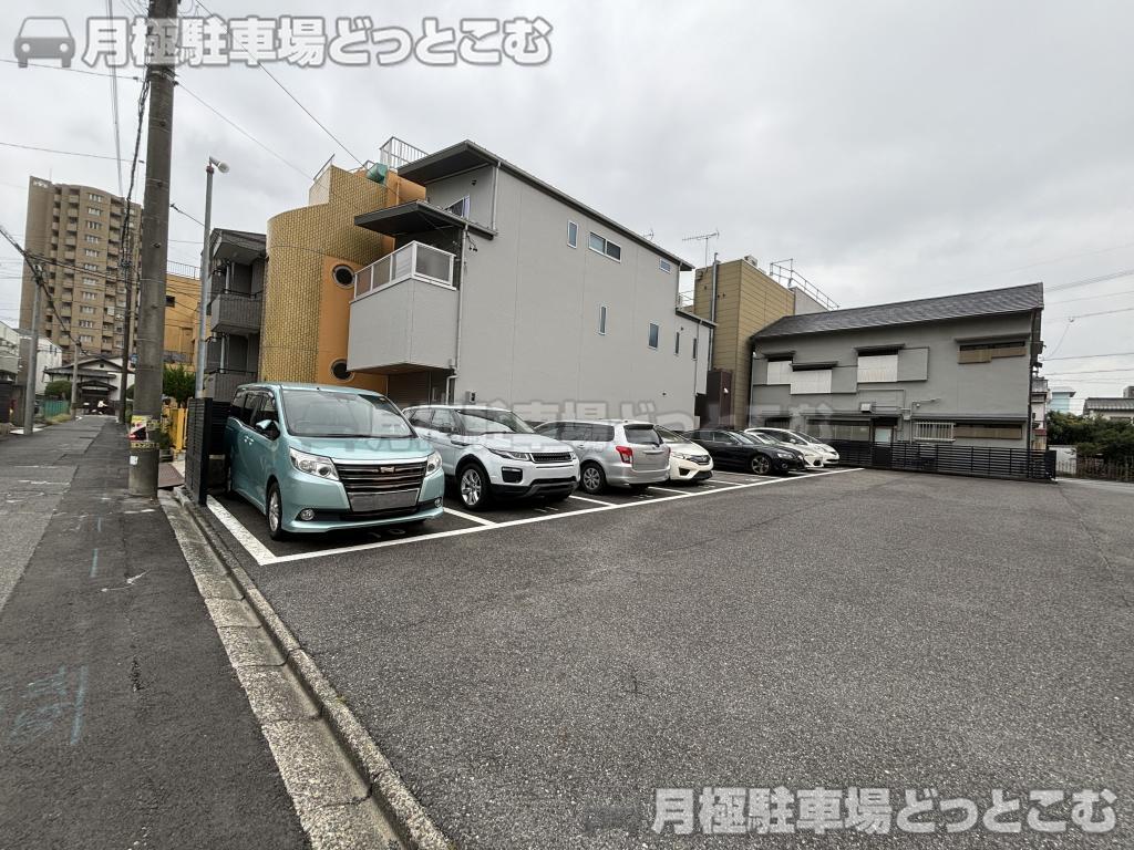 名古屋市千種区今池南1203番の月極駐車場2