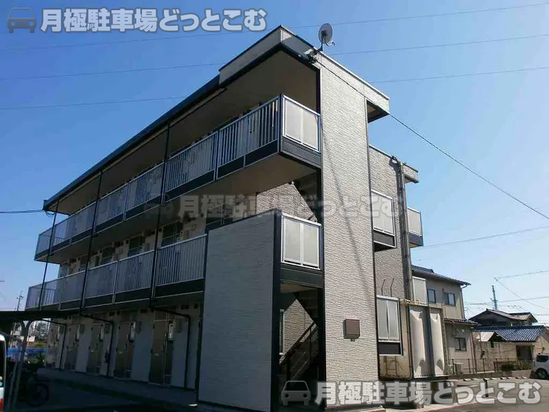 大竹市南栄3－5－8の月極駐車場1