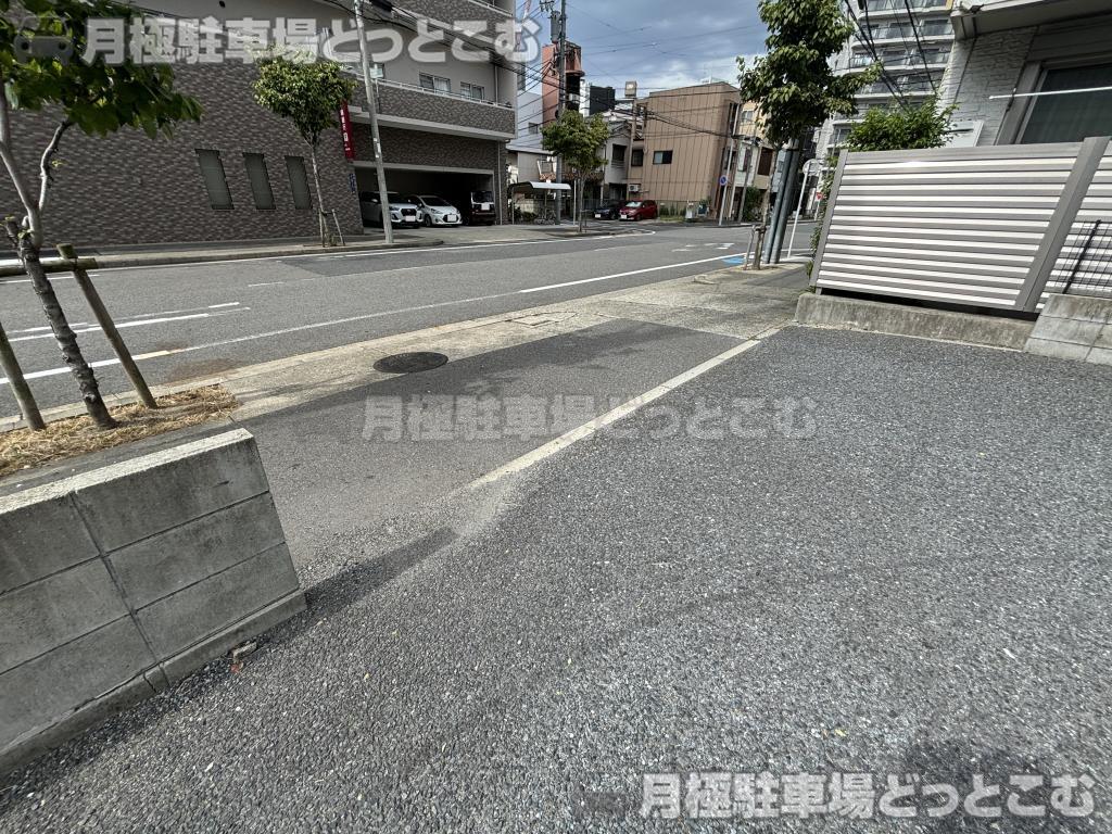 名古屋市北区山田1丁目401番2、401番3の月極駐車場6
