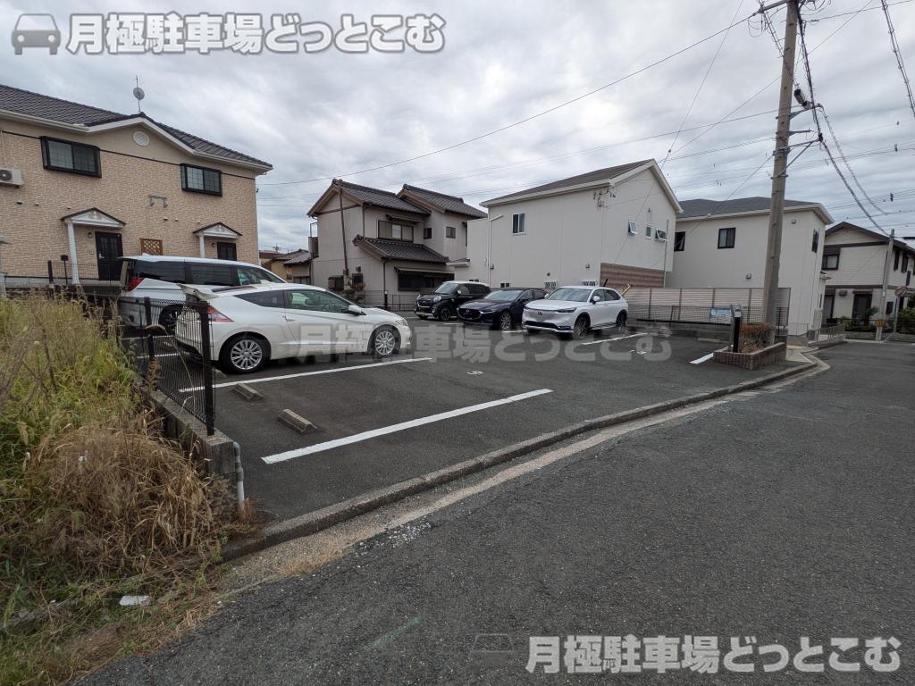 豊橋市小池町字西海戸9-1の月極駐車場2