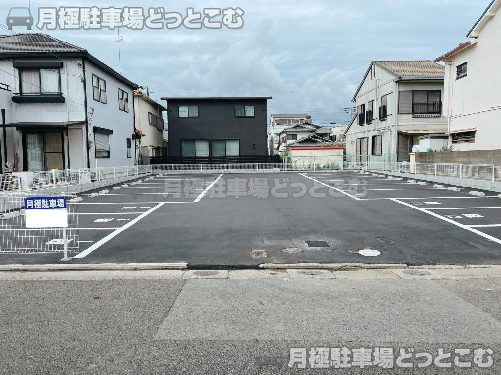 和歌山市吹屋町2丁目74の月極駐車場2