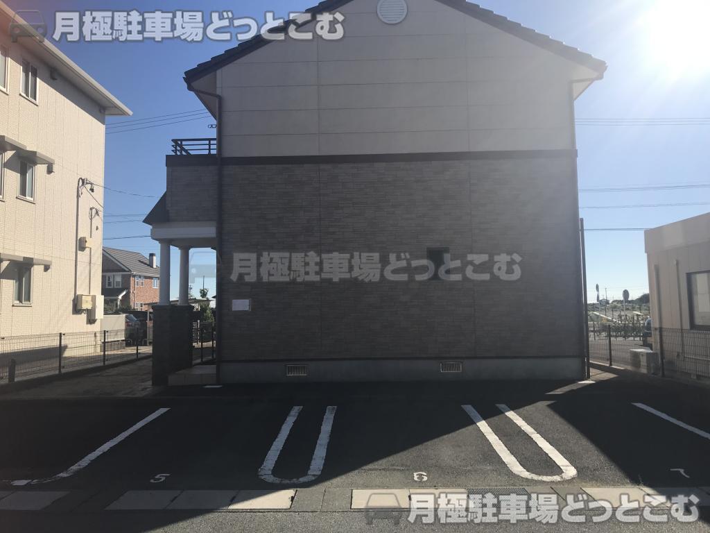浜松市中央区志都呂1丁目37番28の月極駐車場2