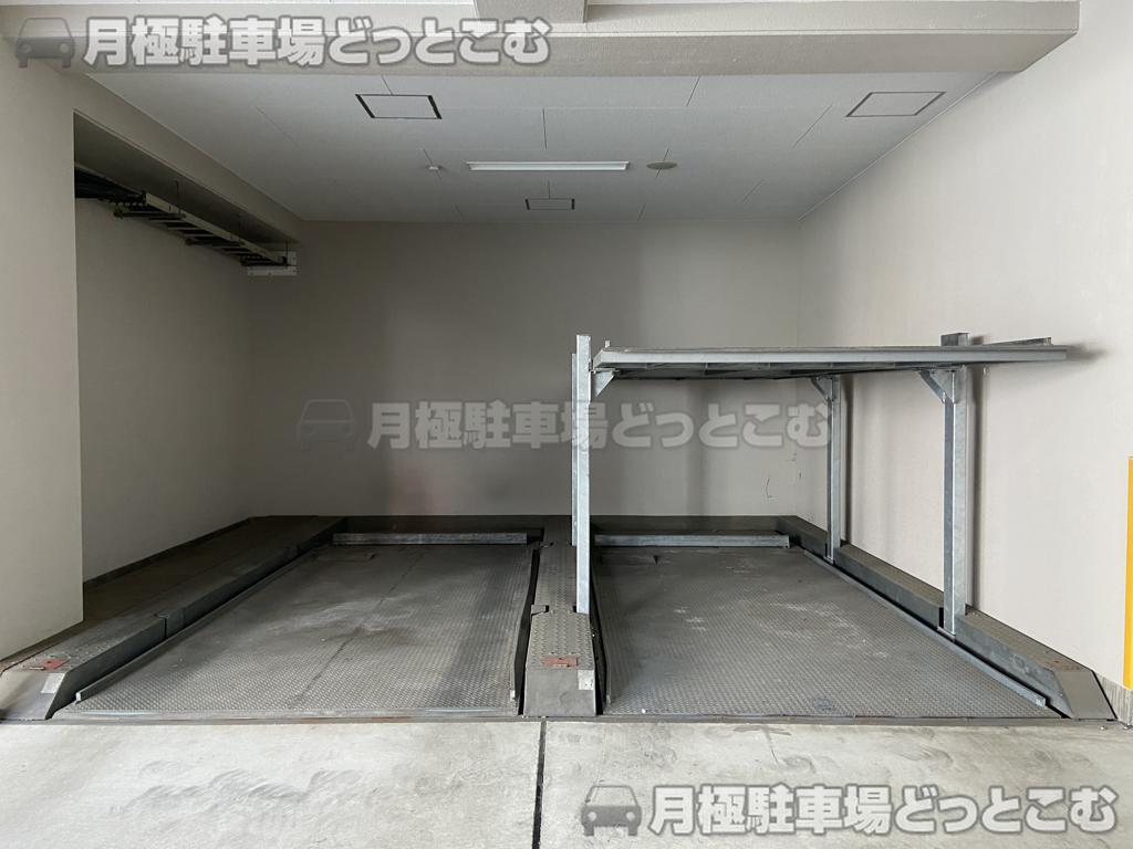 神戸市中央区八幡通3-1-9の月極駐車場3