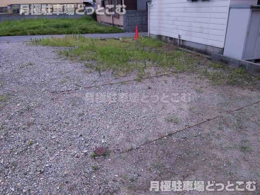 神戸市長田区前原町1丁目39番65号の月極駐車場2