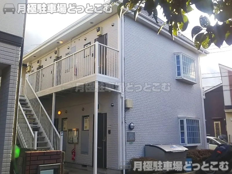 西東京市向台町6－15－11の月極駐車場1