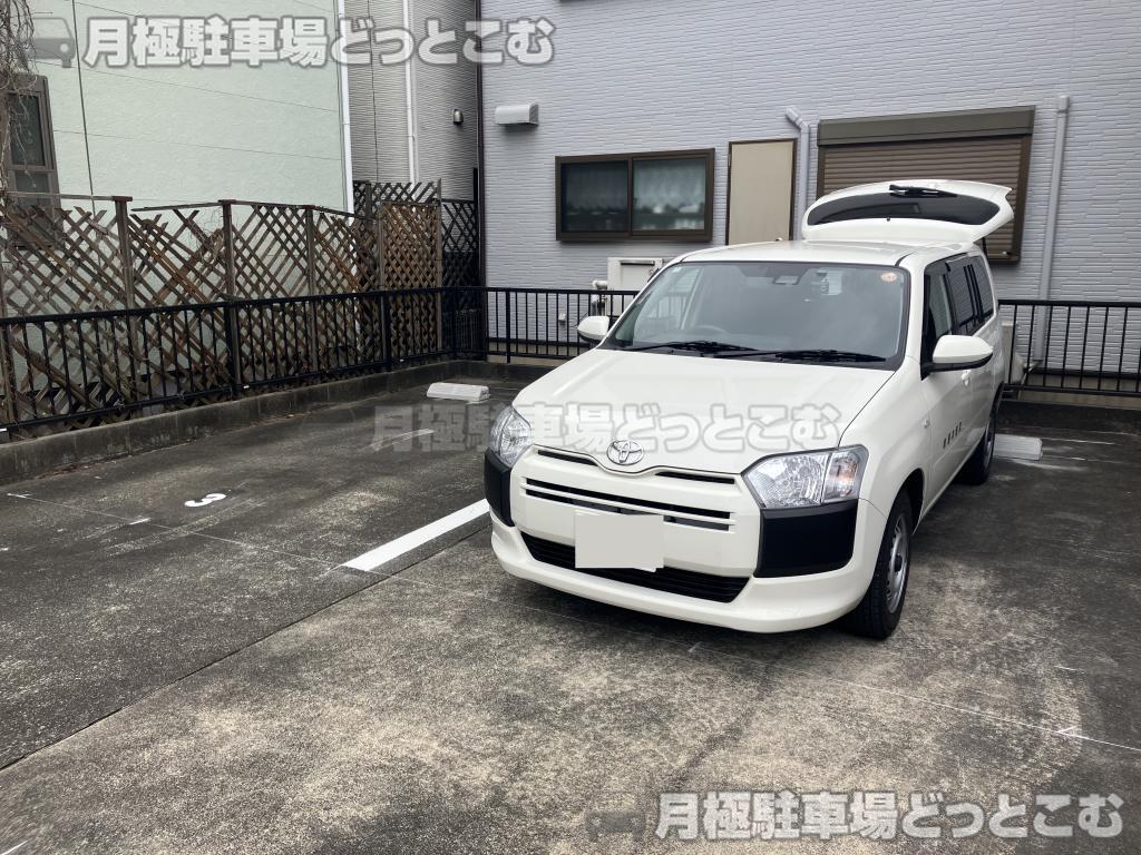 名古屋市中川区明徳町2丁目25の月極駐車場6