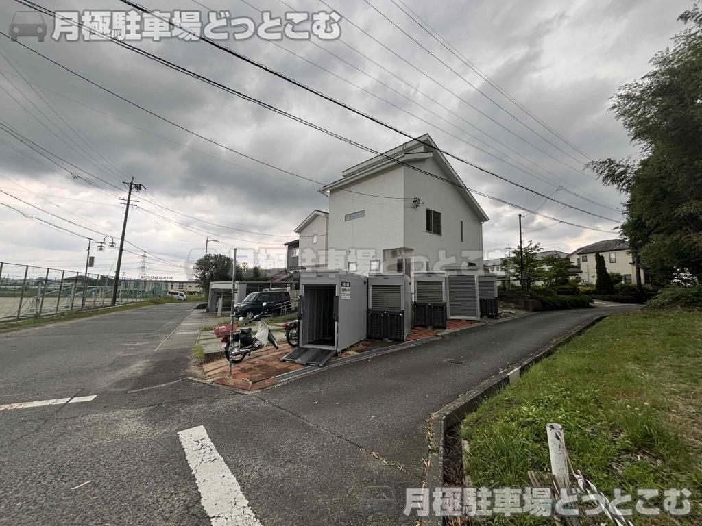 愛知郡東郷町春木屋敷3496-32,33の月極駐車場7