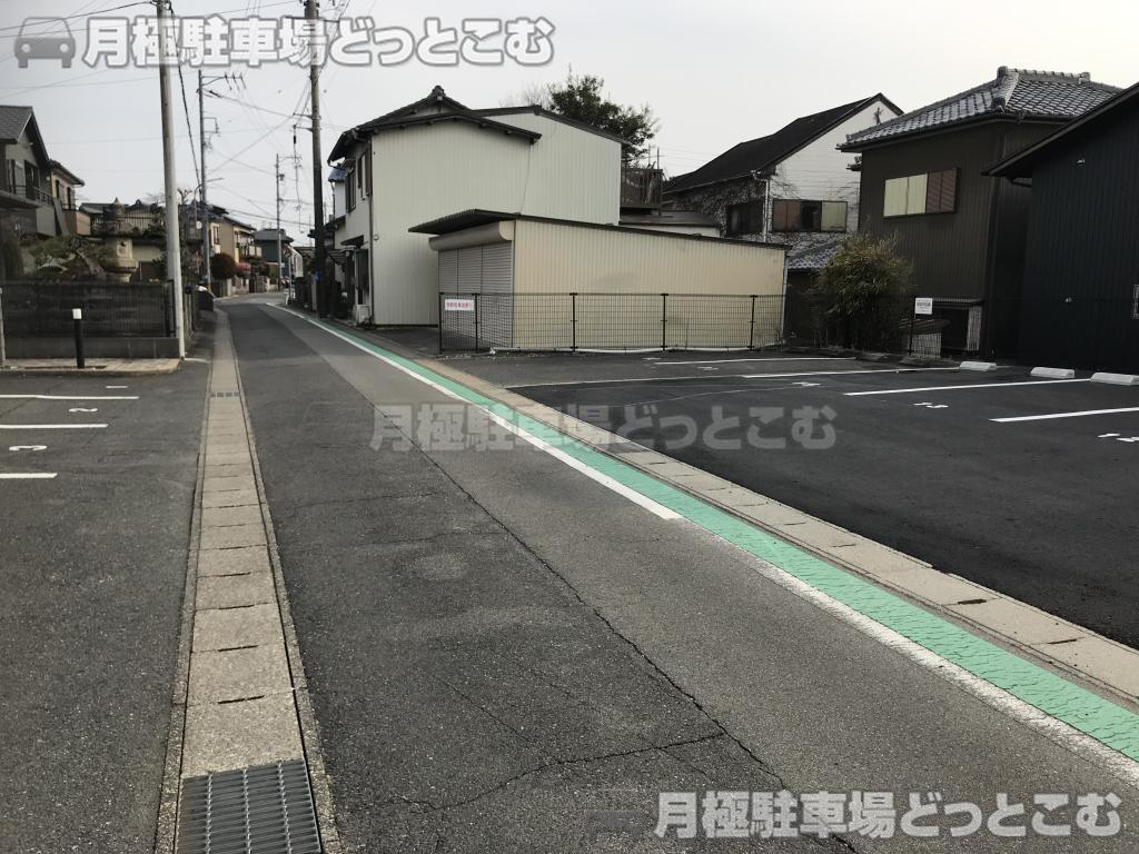 津島市兼平町2丁目30-1の月極駐車場2