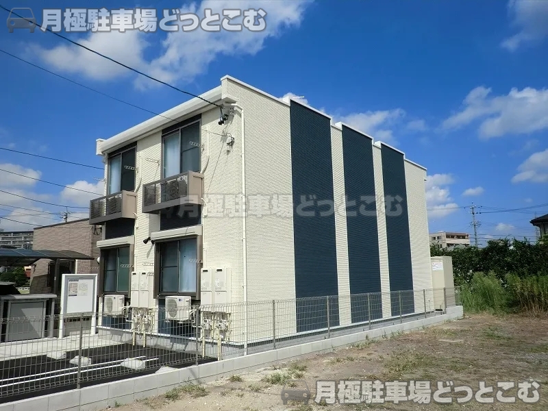 名古屋市天白区池場1－1413の月極駐車場1