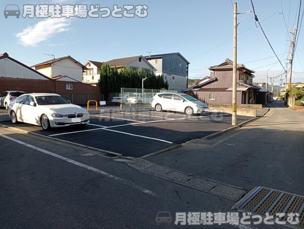 多治見市元町1丁目63の月極駐車場1