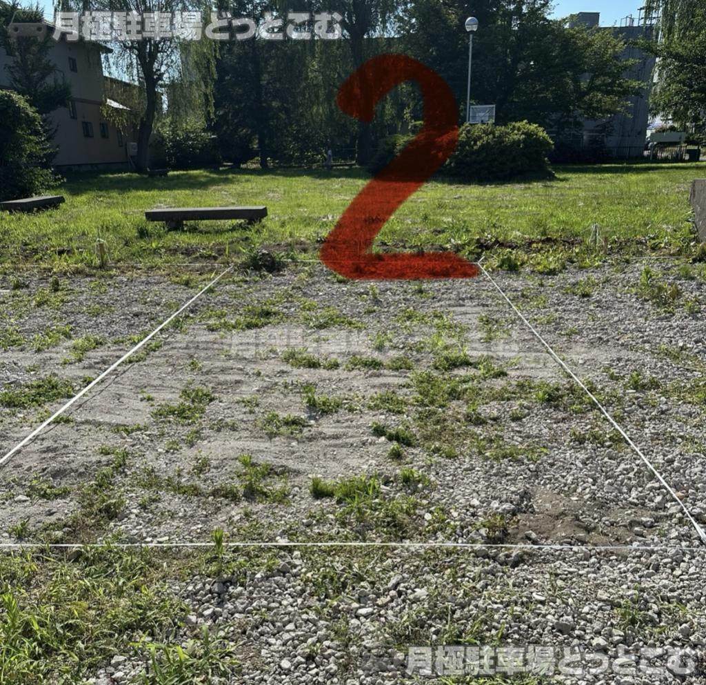 能代市富町7－25の月極駐車場3
