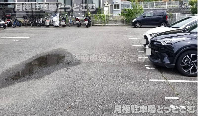 神戸市垂水区名谷町3052-2の月極駐車場2