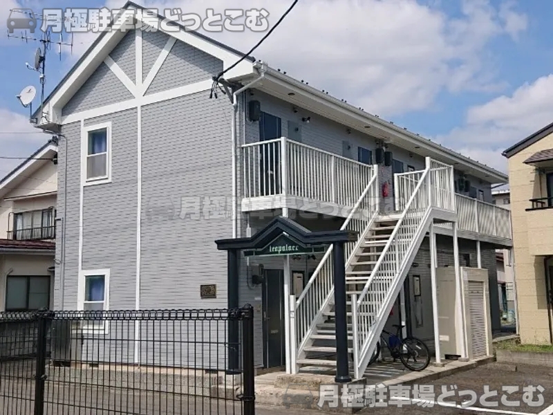 福島市桜木町9－21の月極駐車場1