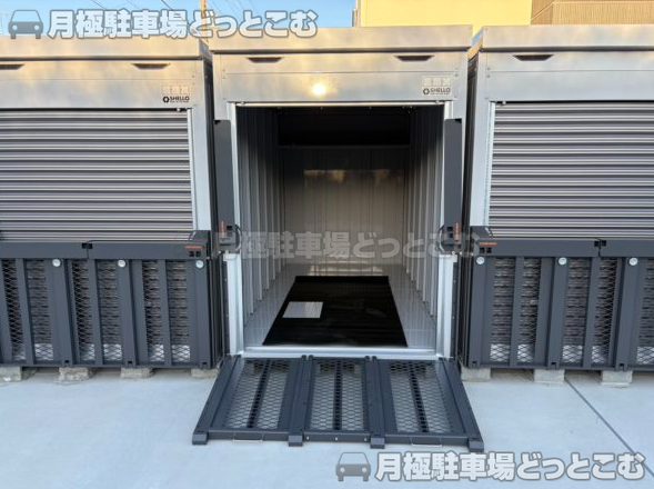 清須市新清洲3丁目3-8の月極駐車場2