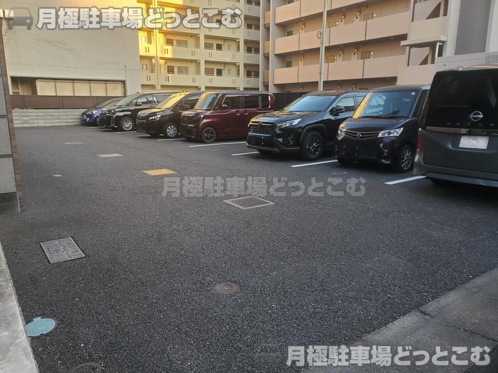 大田区西六郷4丁目30-14の月極駐車場4
