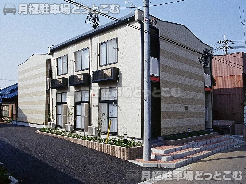 船橋市薬円台5－35－6の月極駐車場1