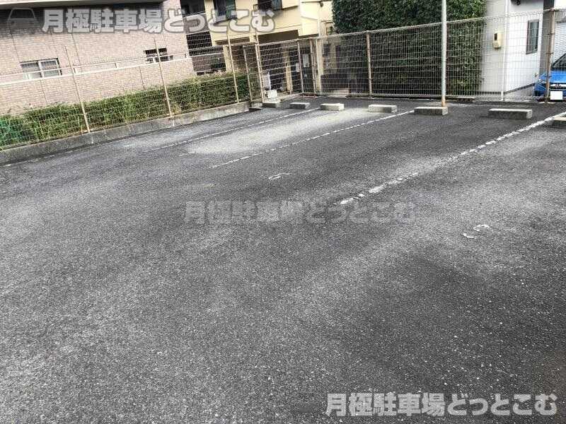 神戸市東灘区御影山手2丁目175－2の月極駐車場2
